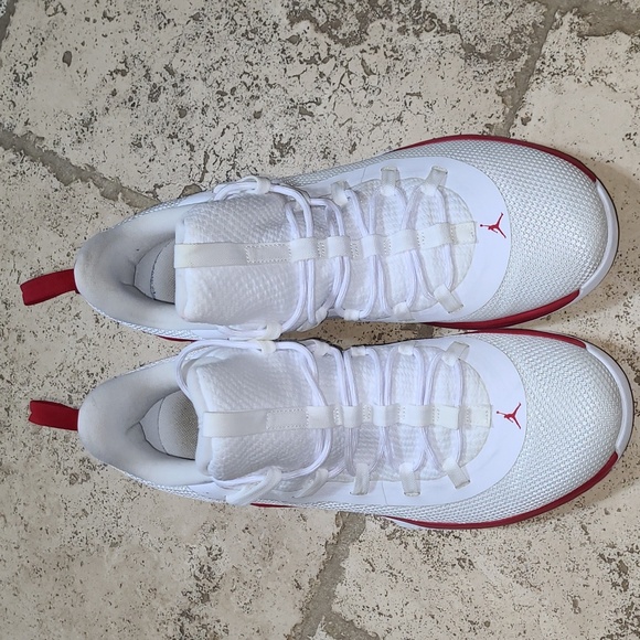 NIKE Jordan Ultra Fly 2 Low Basketball Sneakers Size 12 Men's - Picture 2 of 9